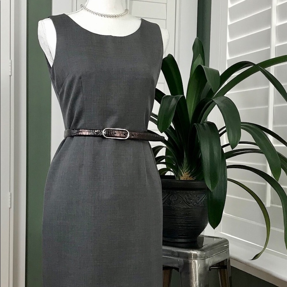 👗FREE SHIPPING! Kasper, Gray Sheath Dress, Size 4